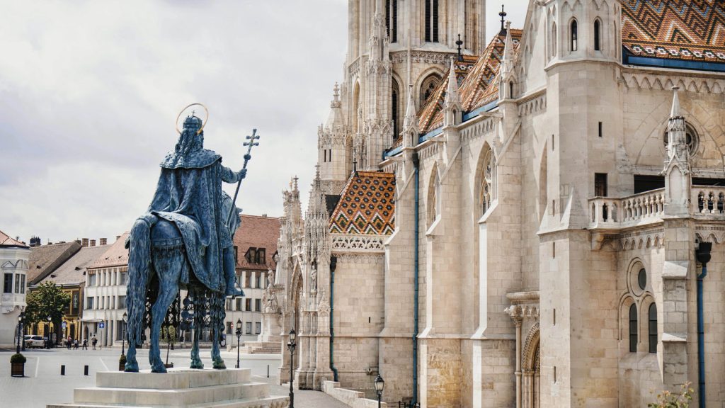 Illustration de l'article : Protection au titre des abords d'un monument historique 1/4